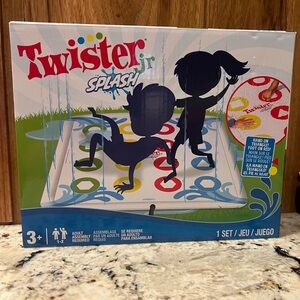 Twister Jr. Splash Kids Game - Red, Yellow, Blue, Green